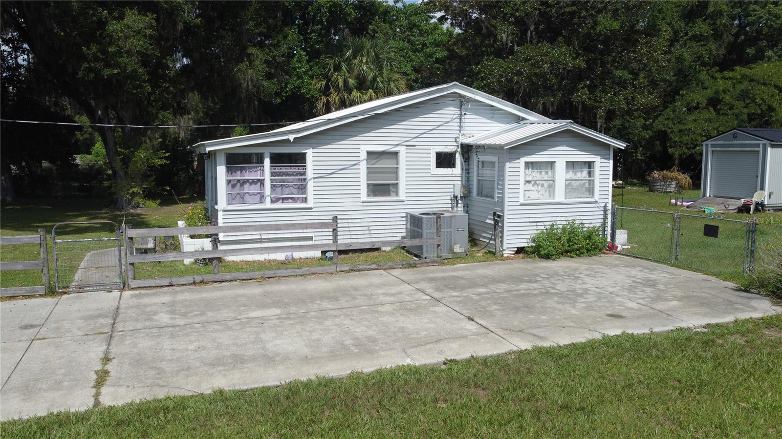 2995 97th Street, Anthony, FL 32617