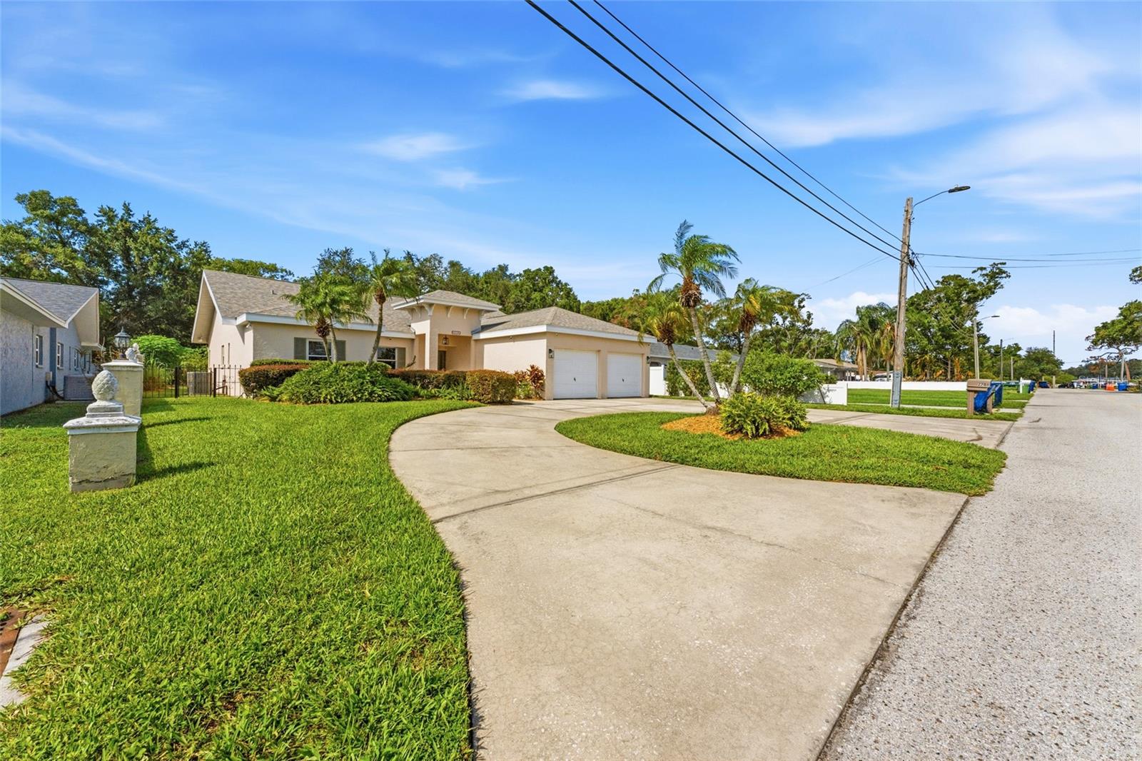 2708 Osborne, Tampa, FL 33614