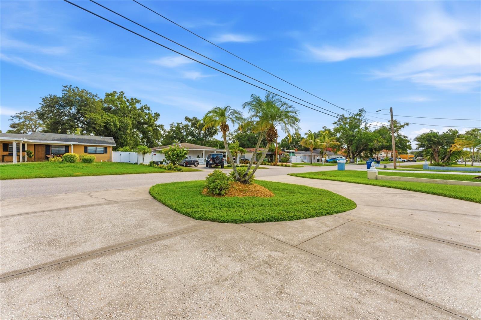 2708 Osborne, Tampa, FL 33614