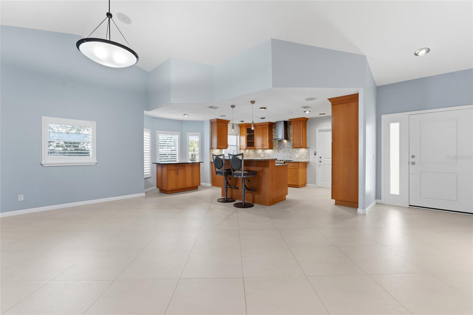2708 Osborne, Tampa, FL 33614