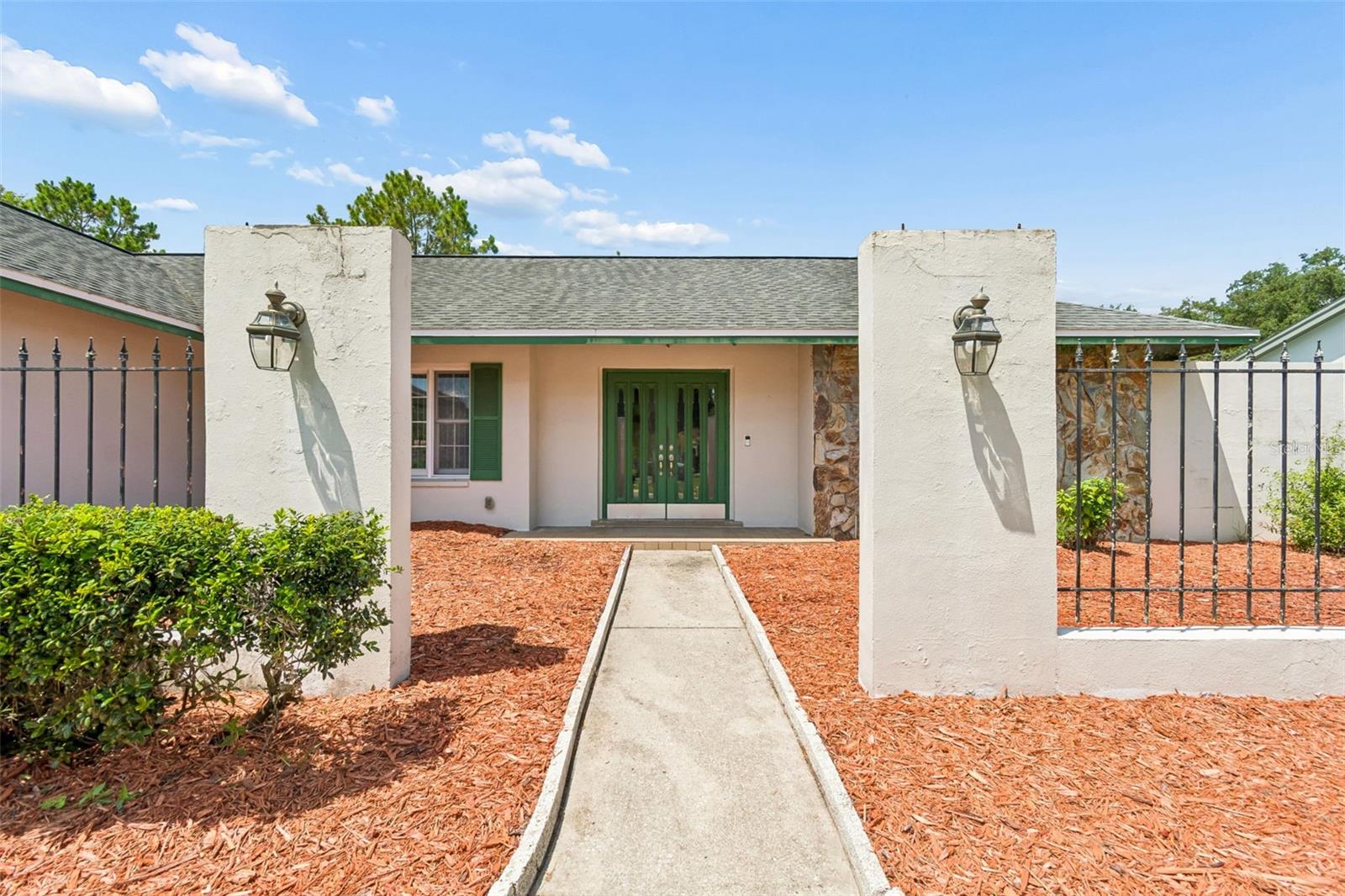9237 Pebble Creek, Tampa, FL 33647