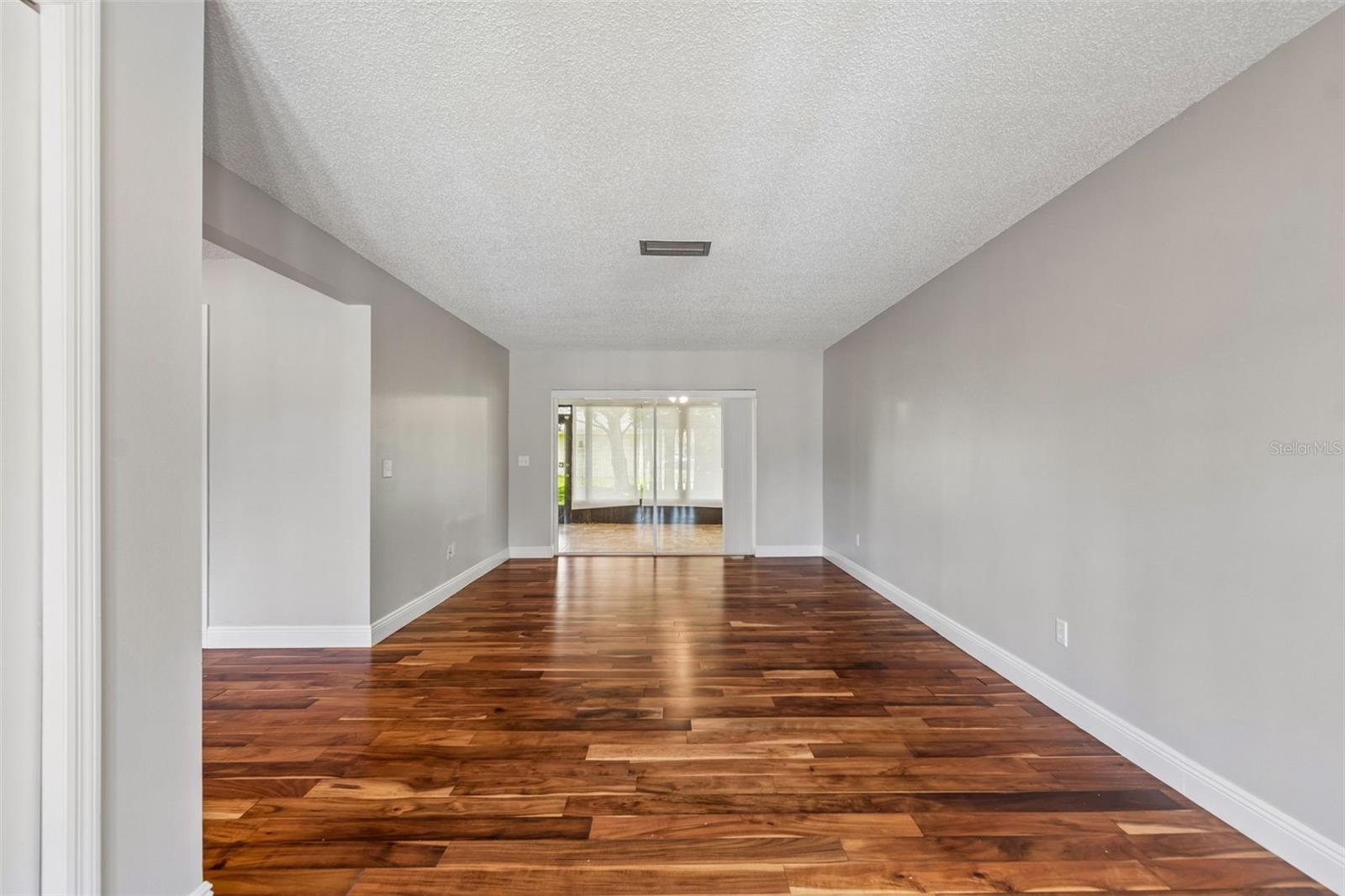 9237 Pebble Creek, Tampa, FL 33647