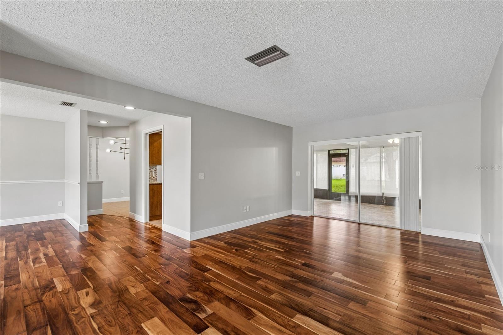 9237 Pebble Creek, Tampa, FL 33647