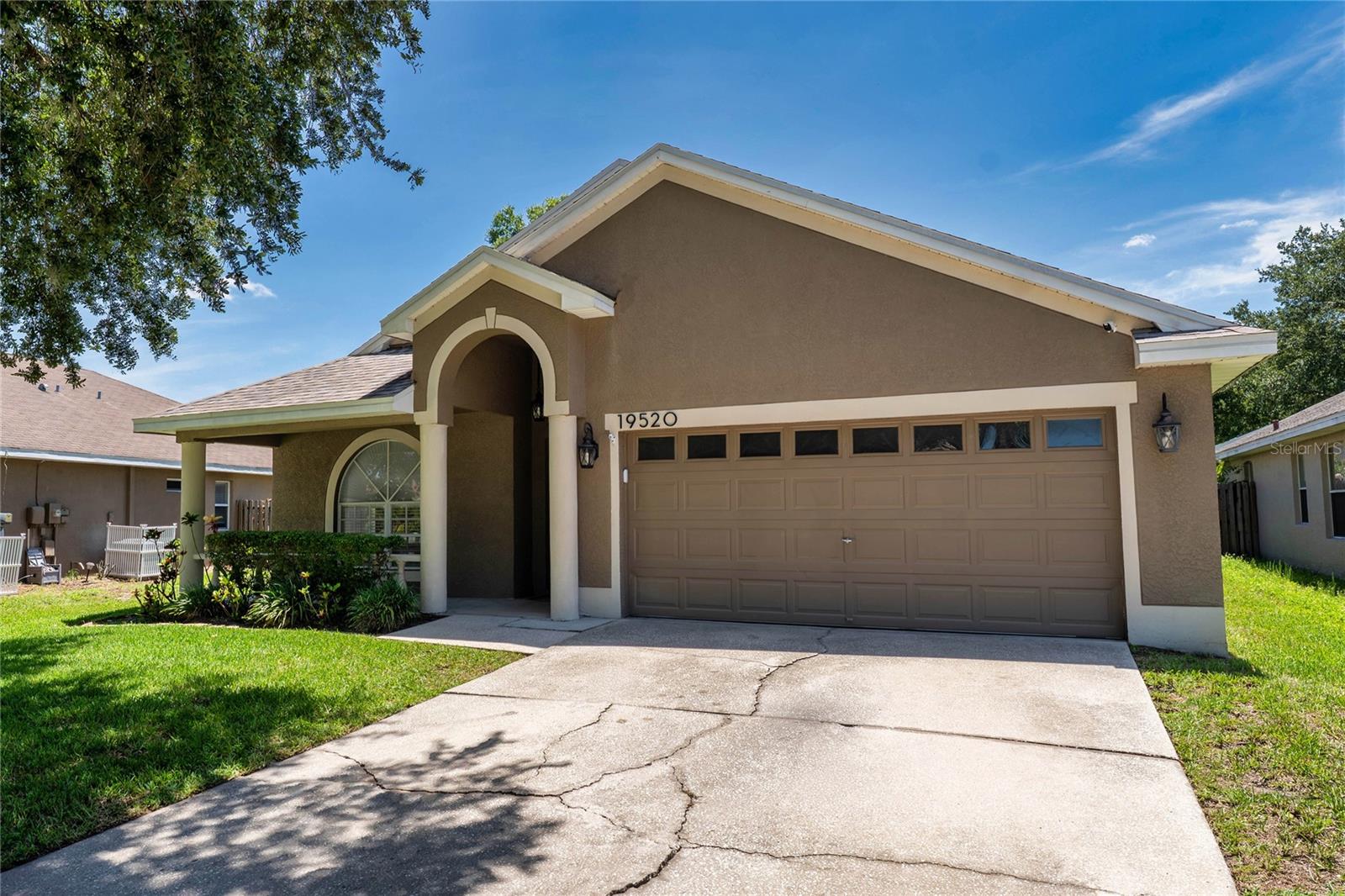 19520 Morden Blush, Lutz, FL 33558