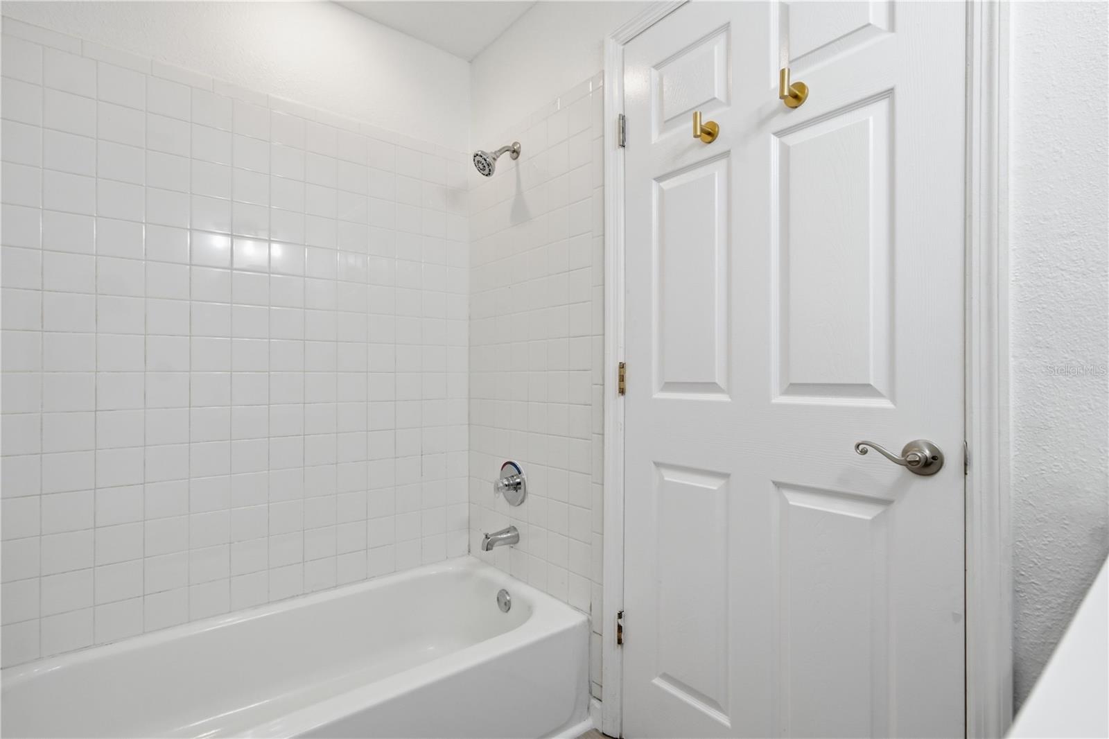 2500 Winding Creek Unit F305, Clearwater, FL 33761