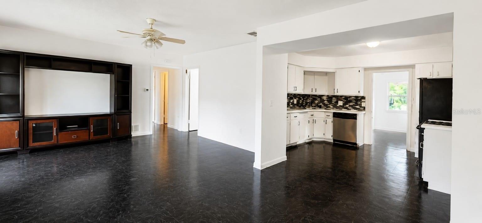 5820 Harrington, Orlando, FL 32808