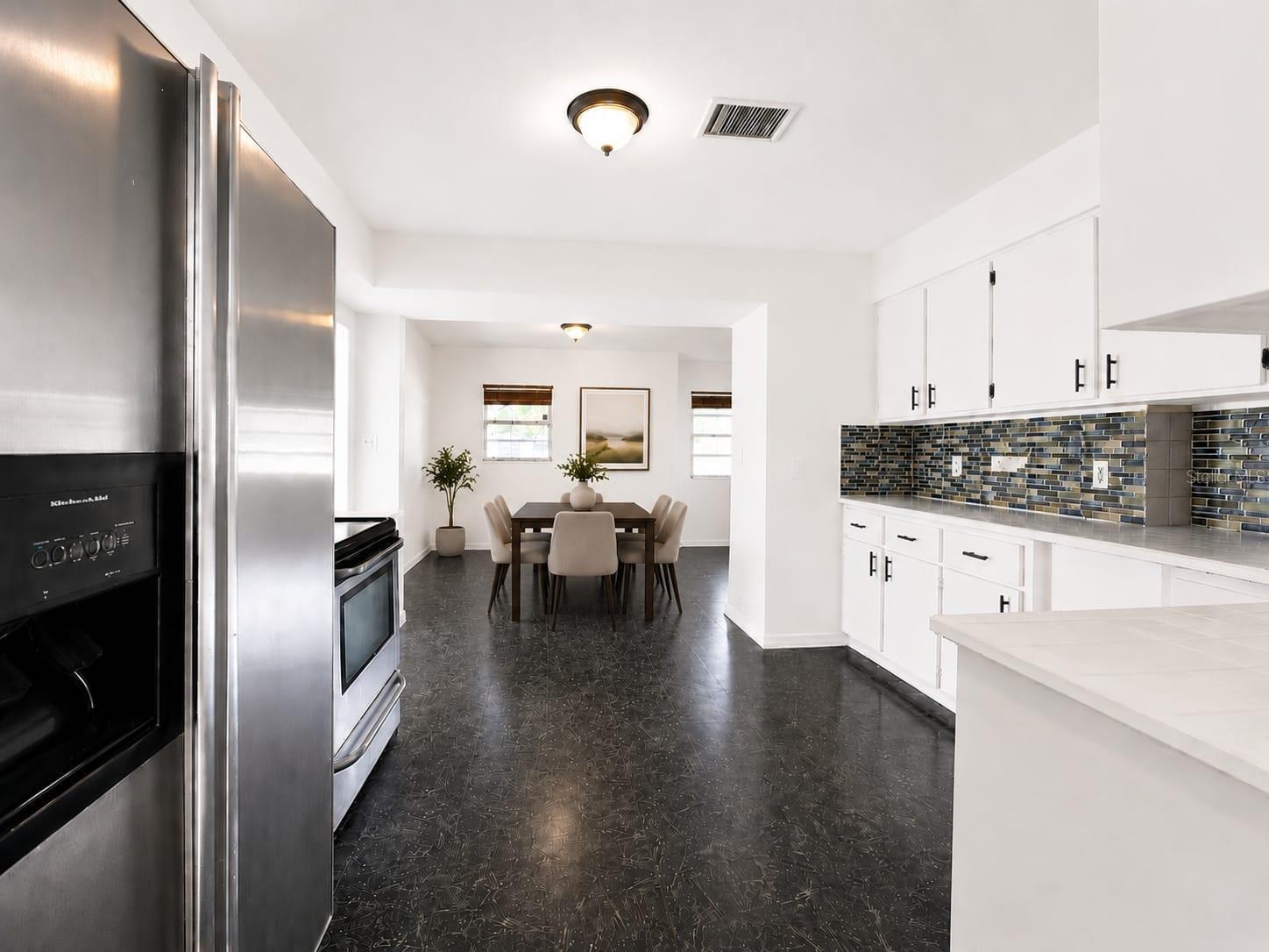 5820 Harrington, Orlando, FL 32808