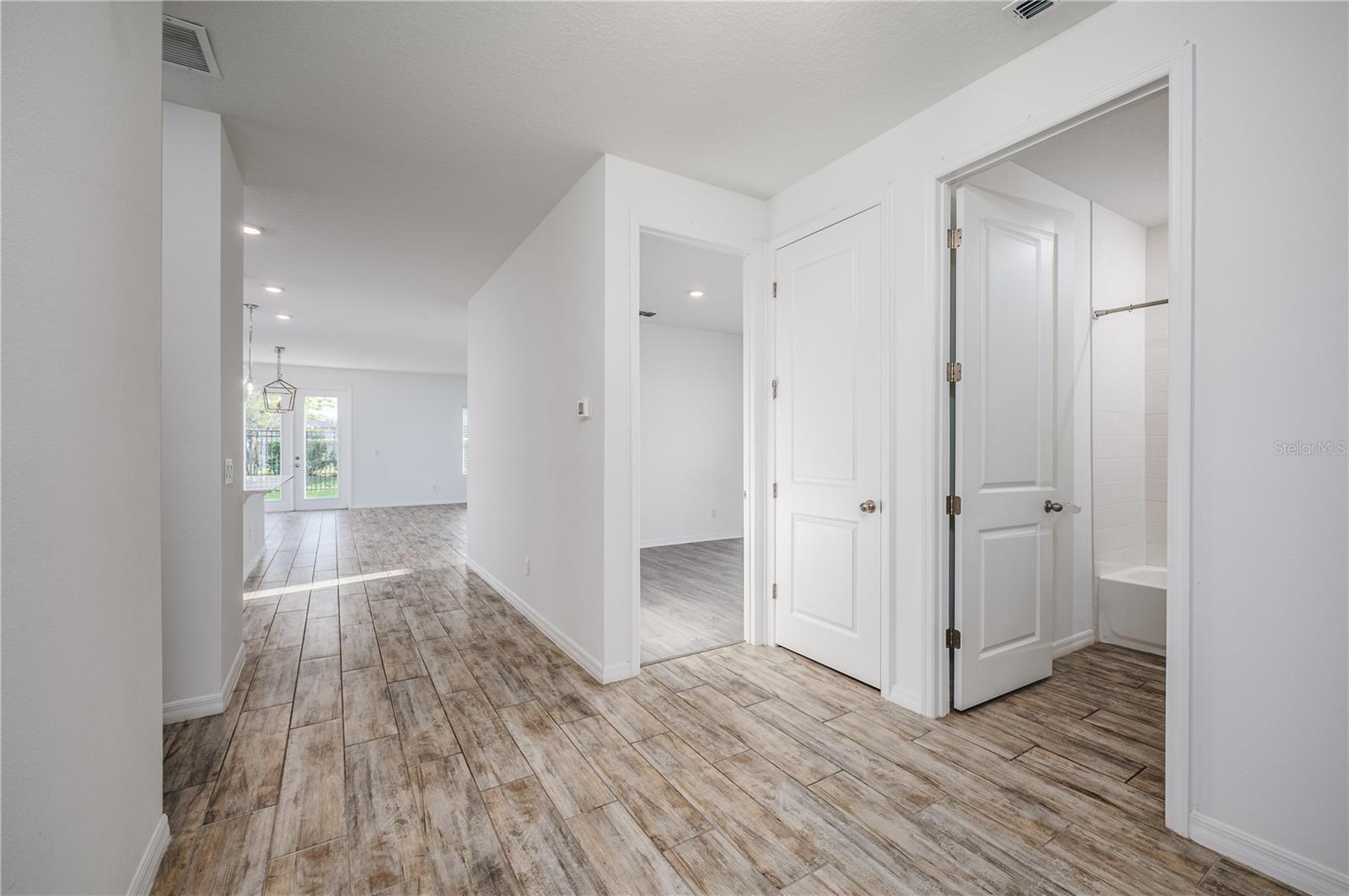 2154 Derwent, Davenport, FL 33896
