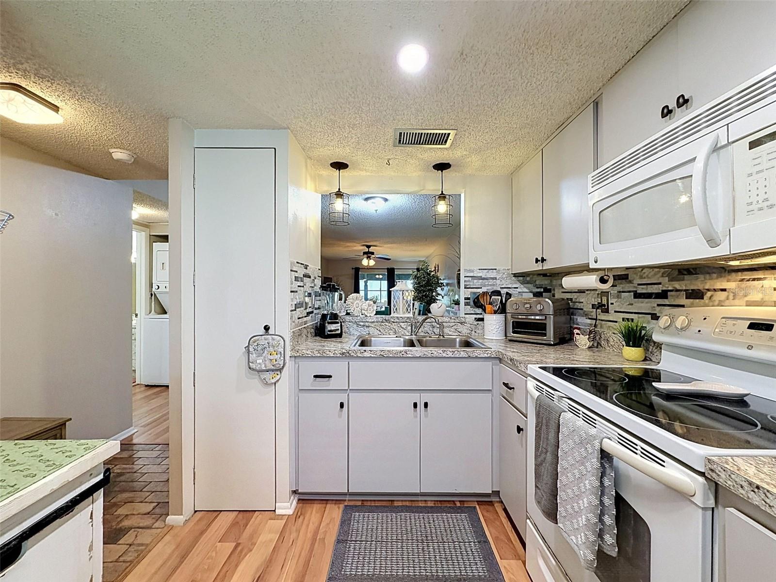 8220 Seven Oaks Unit 5, Port Richey, FL 34668