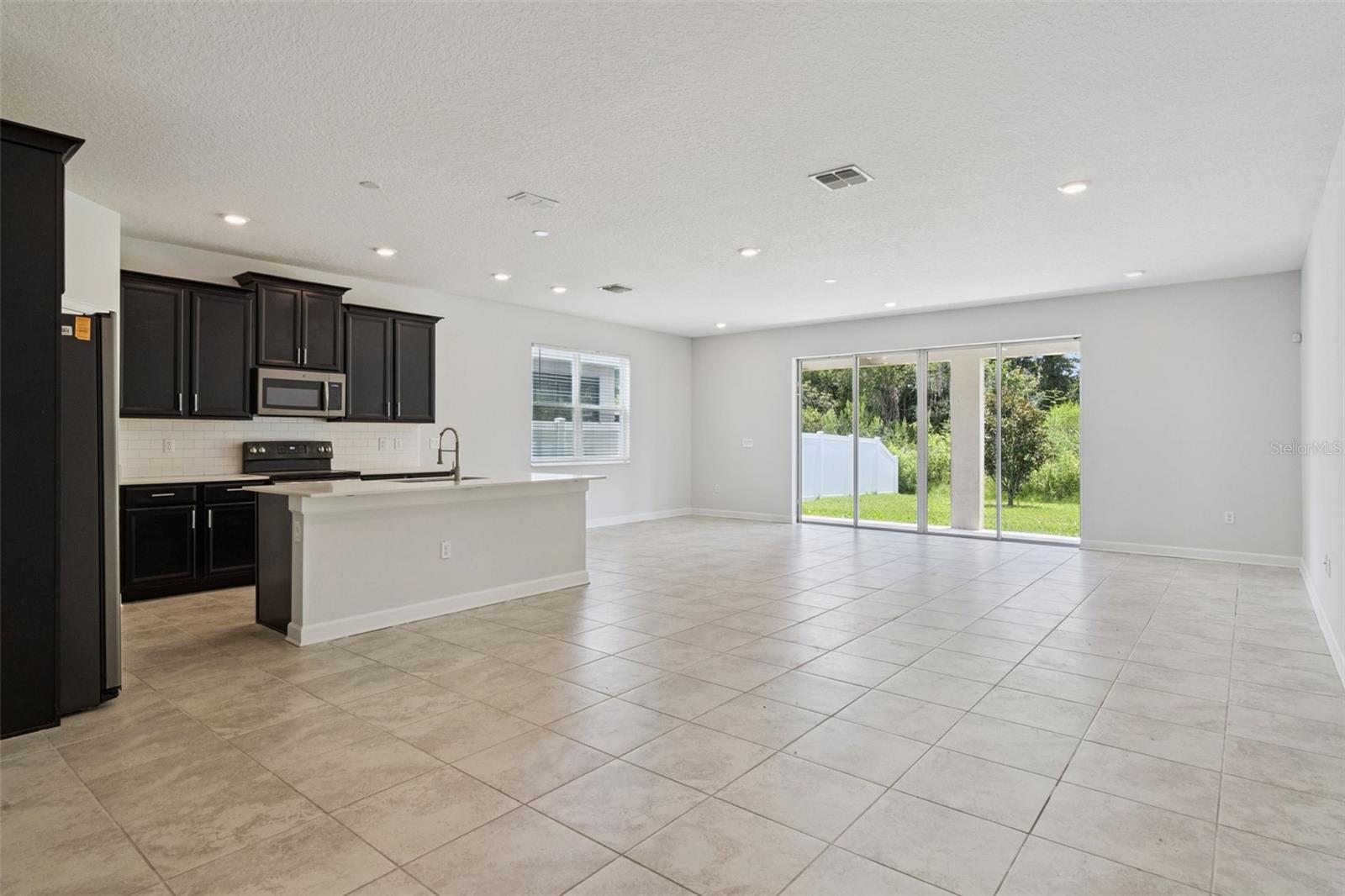 2369 Crescent Moon, Kissimmee, FL 34746