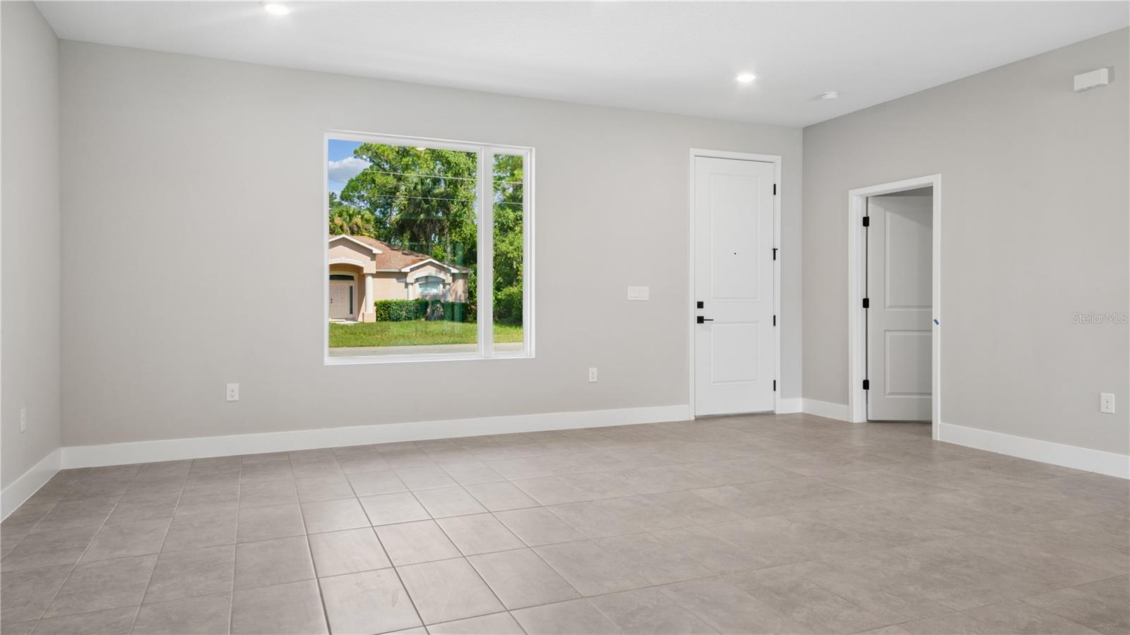 7 Service Berry, Palm Coast, FL 32164