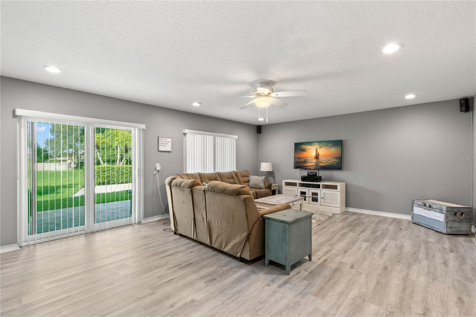 2376 Hanover, Dunedin, FL 34698