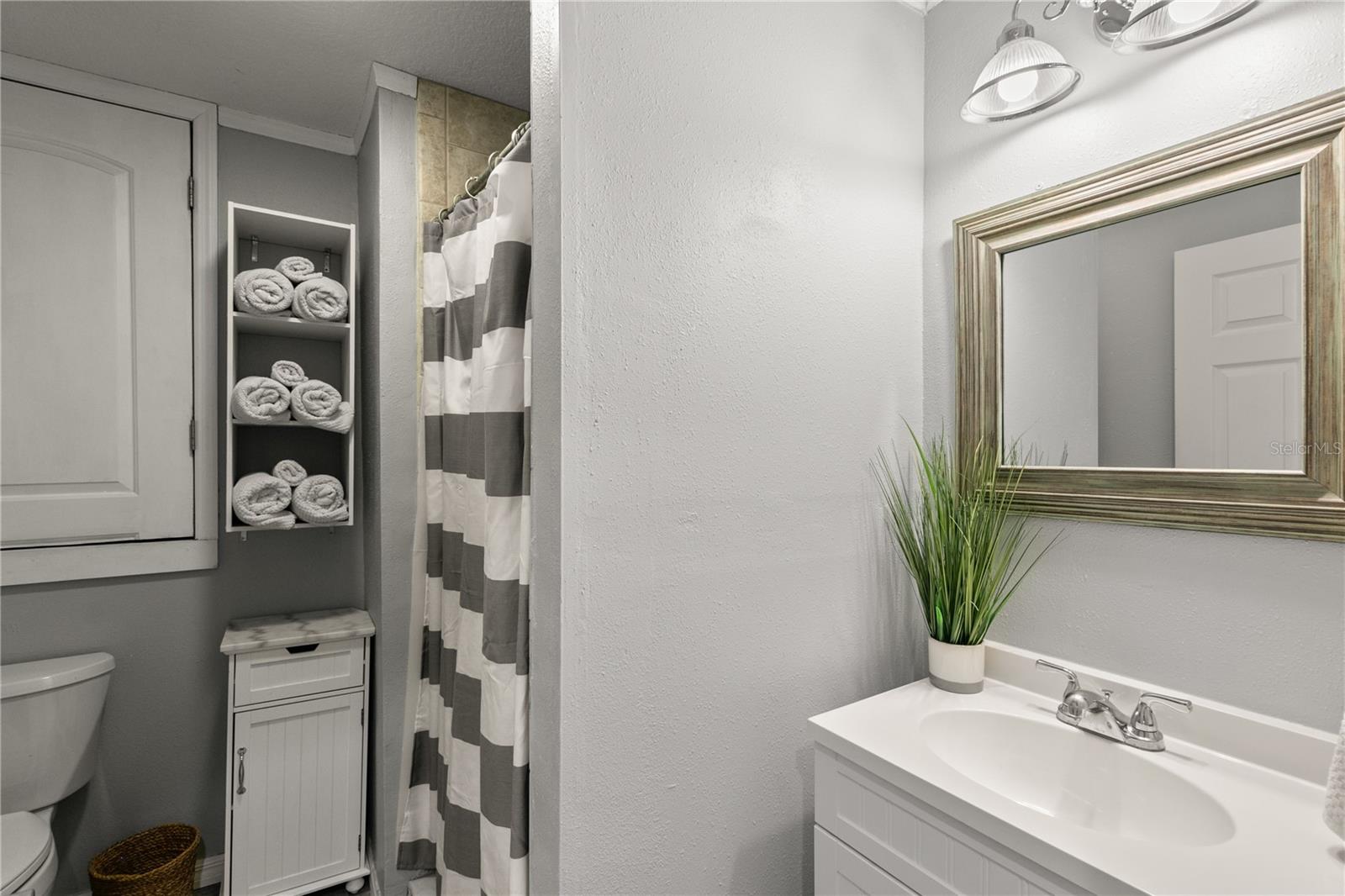 2376 Hanover, Dunedin, FL 34698