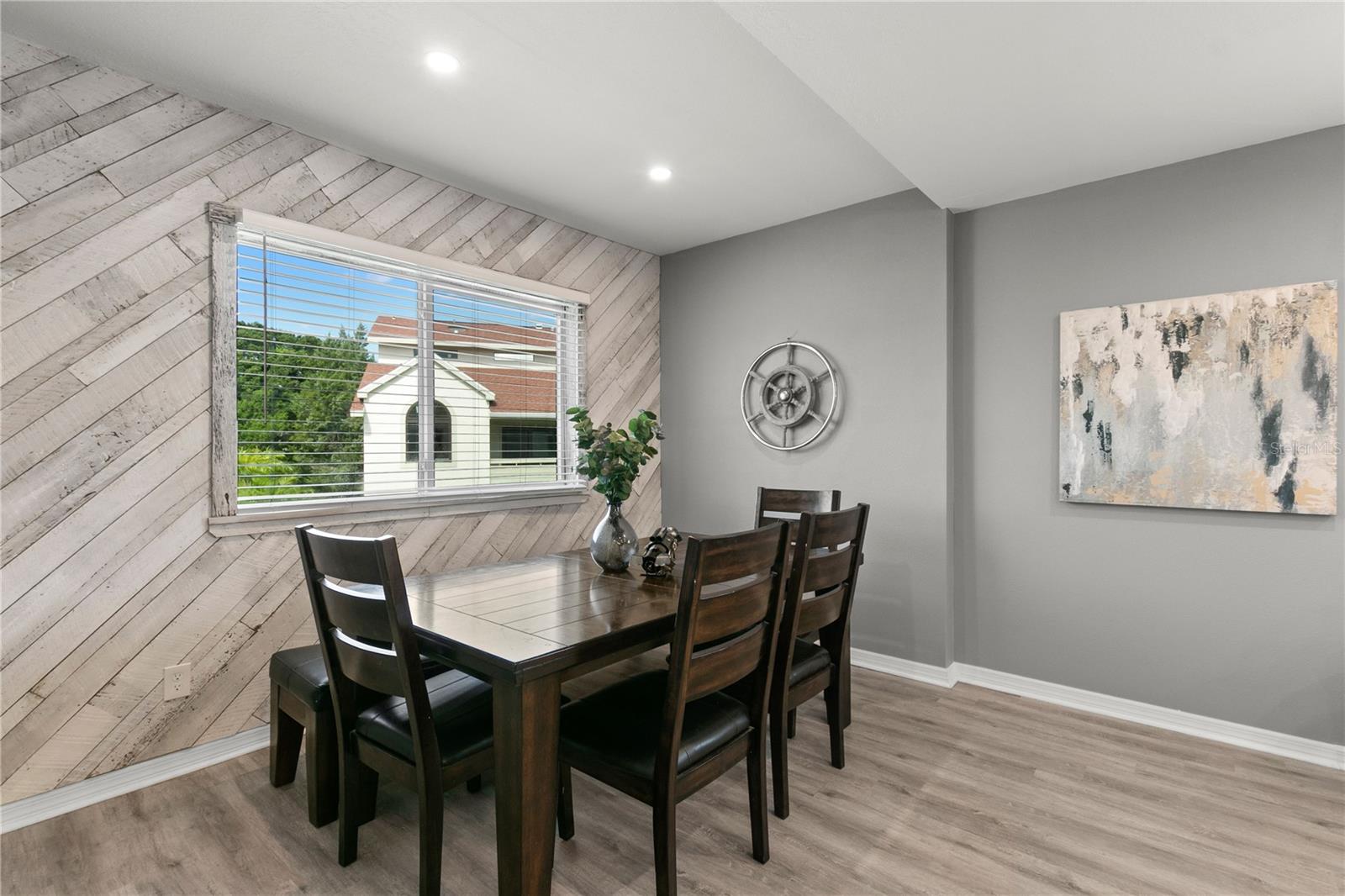 2376 Hanover, Dunedin, FL 34698