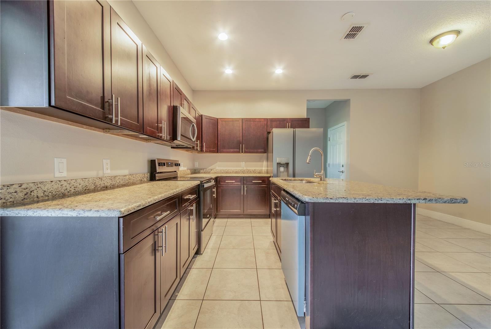 1608 Pilchard, Poinciana, FL 34759