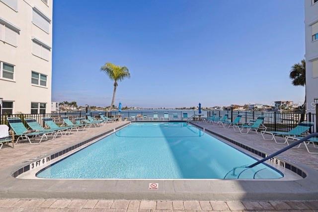 5555 Gulf Unit 312, St Petersburg, FL 33706
