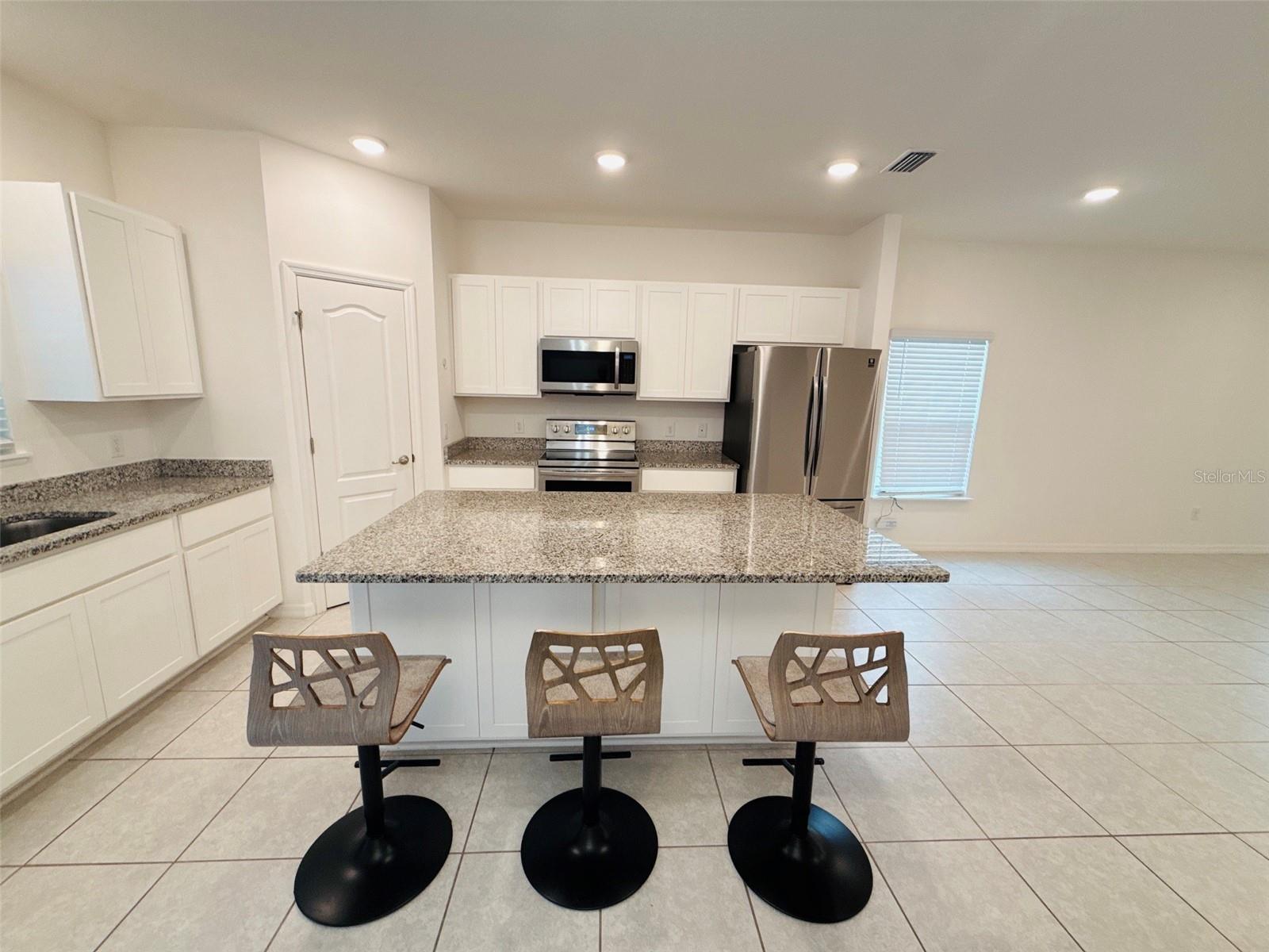 12547 7th, Newberry, FL 32669