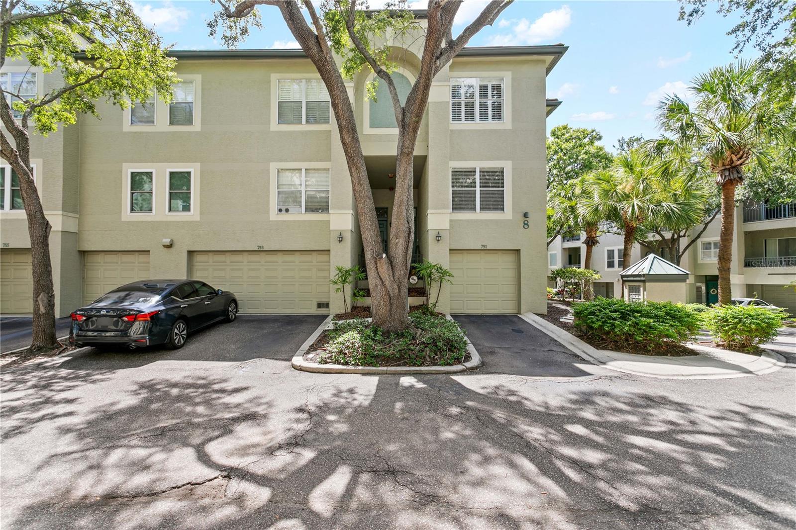751 Coral Reef, Tampa, FL 33602
