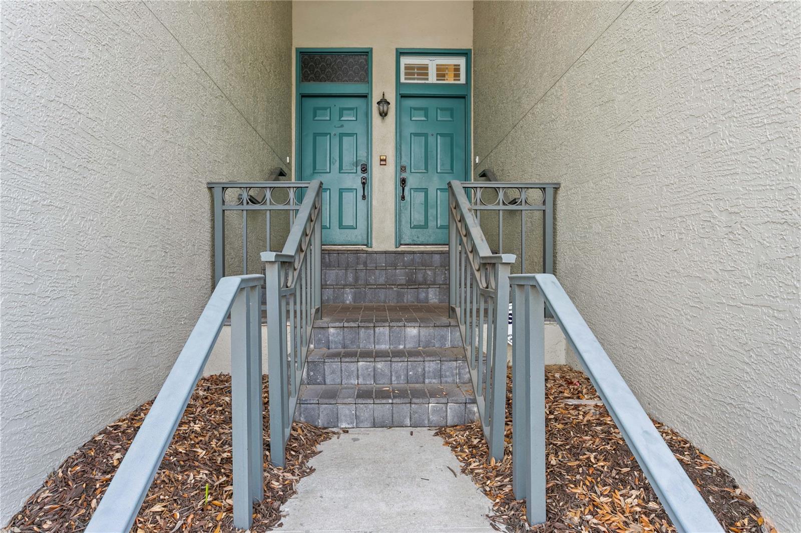 751 Coral Reef, Tampa, FL 33602