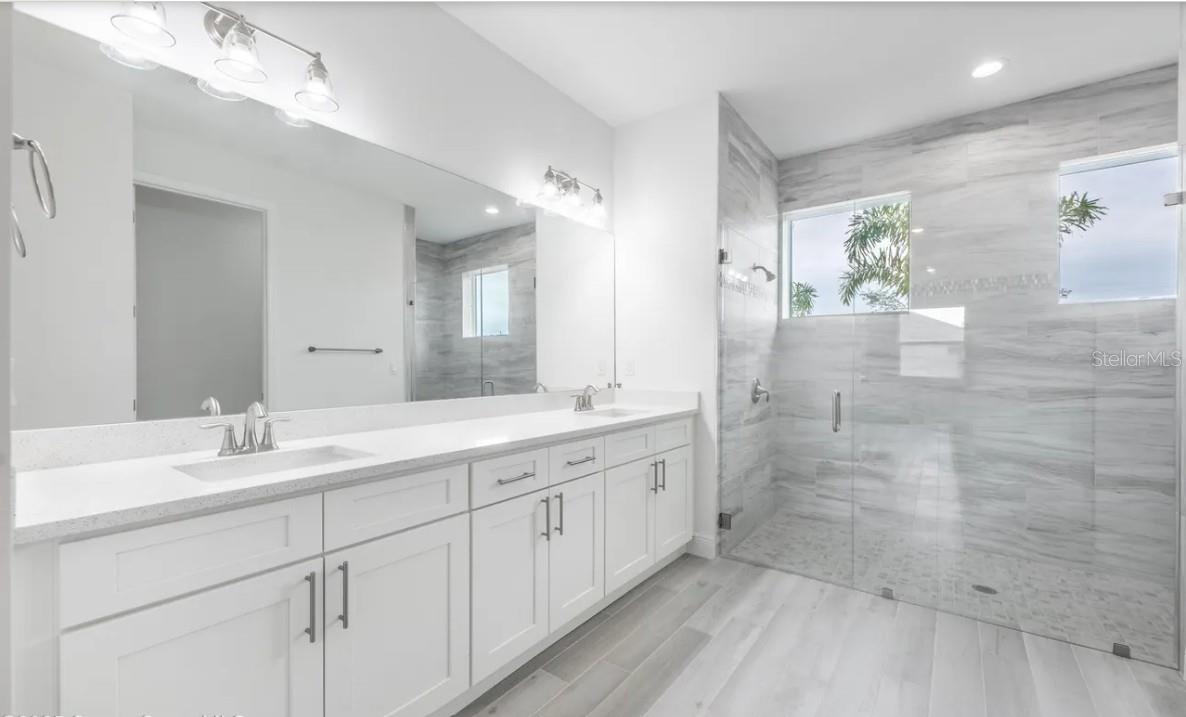 335 Franzing St SW, Palm Bay, FL 32908