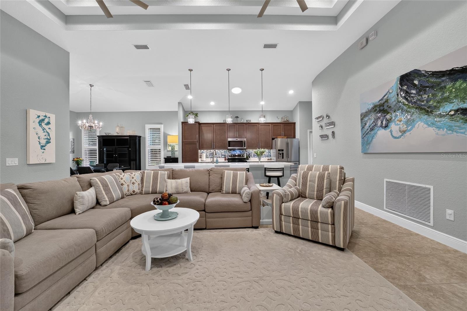 10212 Julia Isles, Oxford, FL 34484