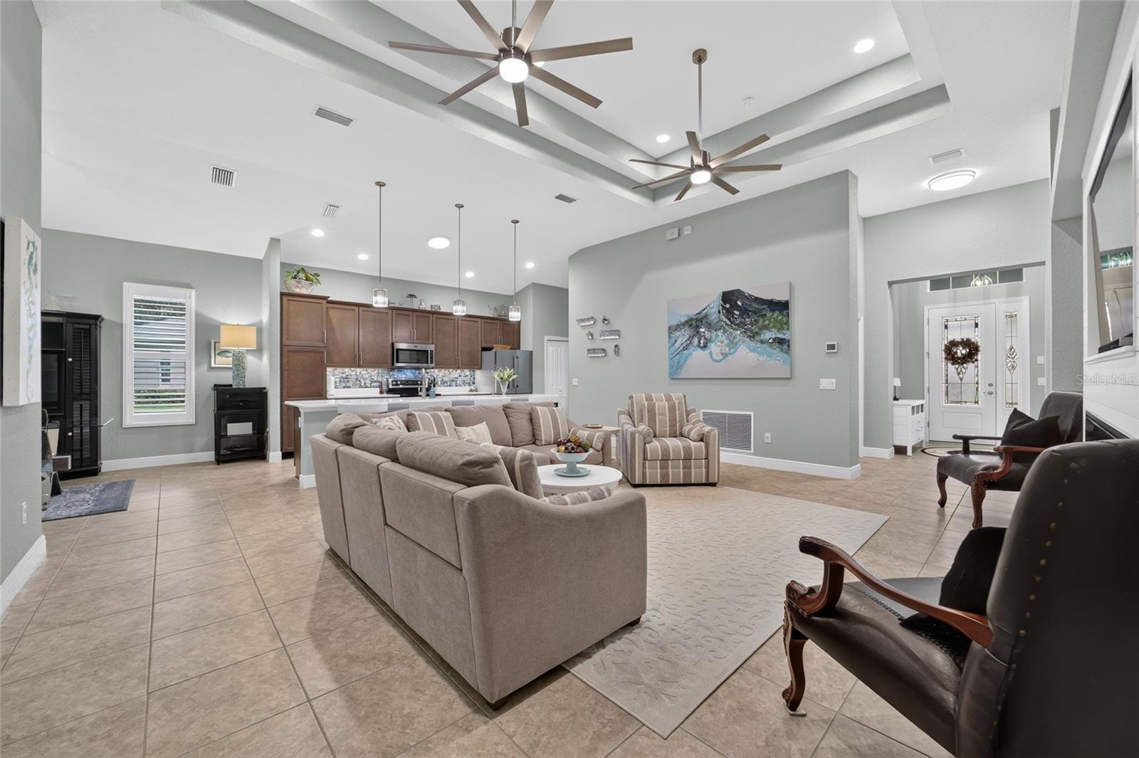 10212 Julia Isles, Oxford, FL 34484