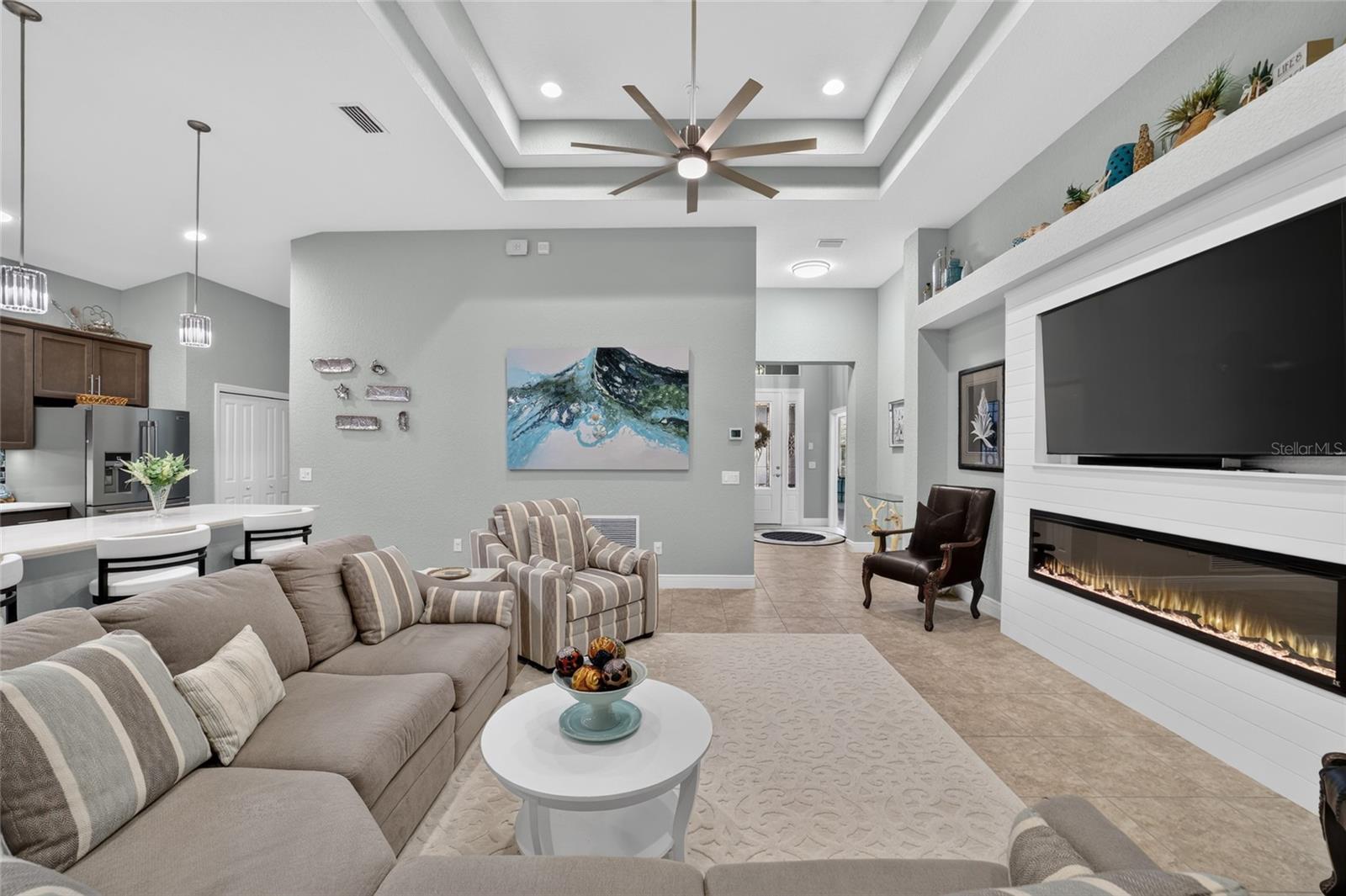 10212 Julia Isles, Oxford, FL 34484