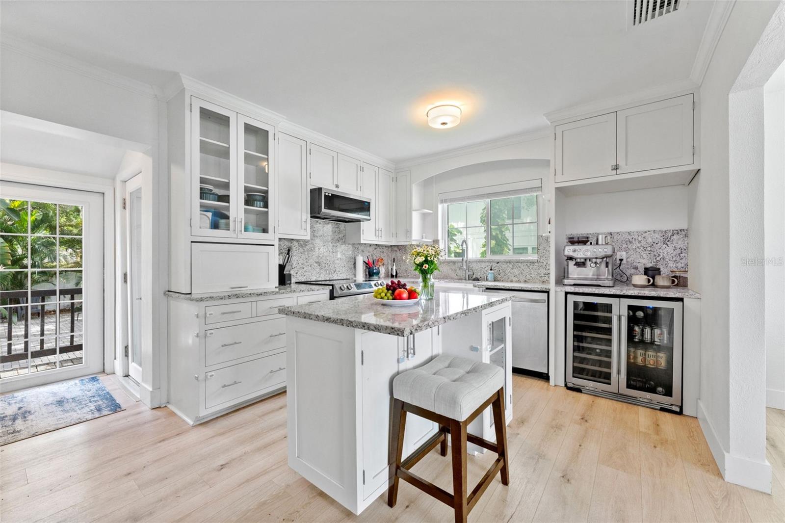 802 Coral, Tampa, FL 33602