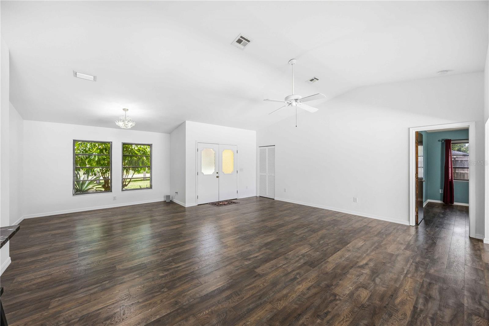 440 Lychee, Nokomis, FL 34275