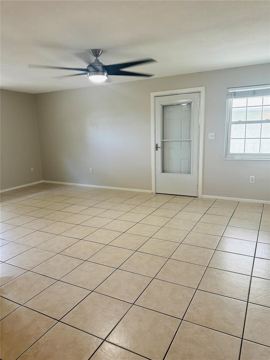 525 Conway Unit 108, Orlando, FL 32807