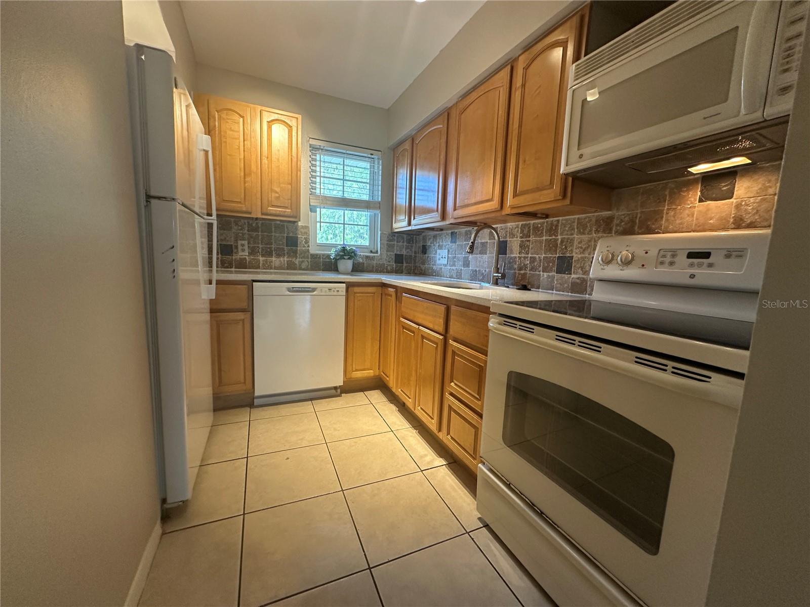 525 Conway Unit 108, Orlando, FL 32807