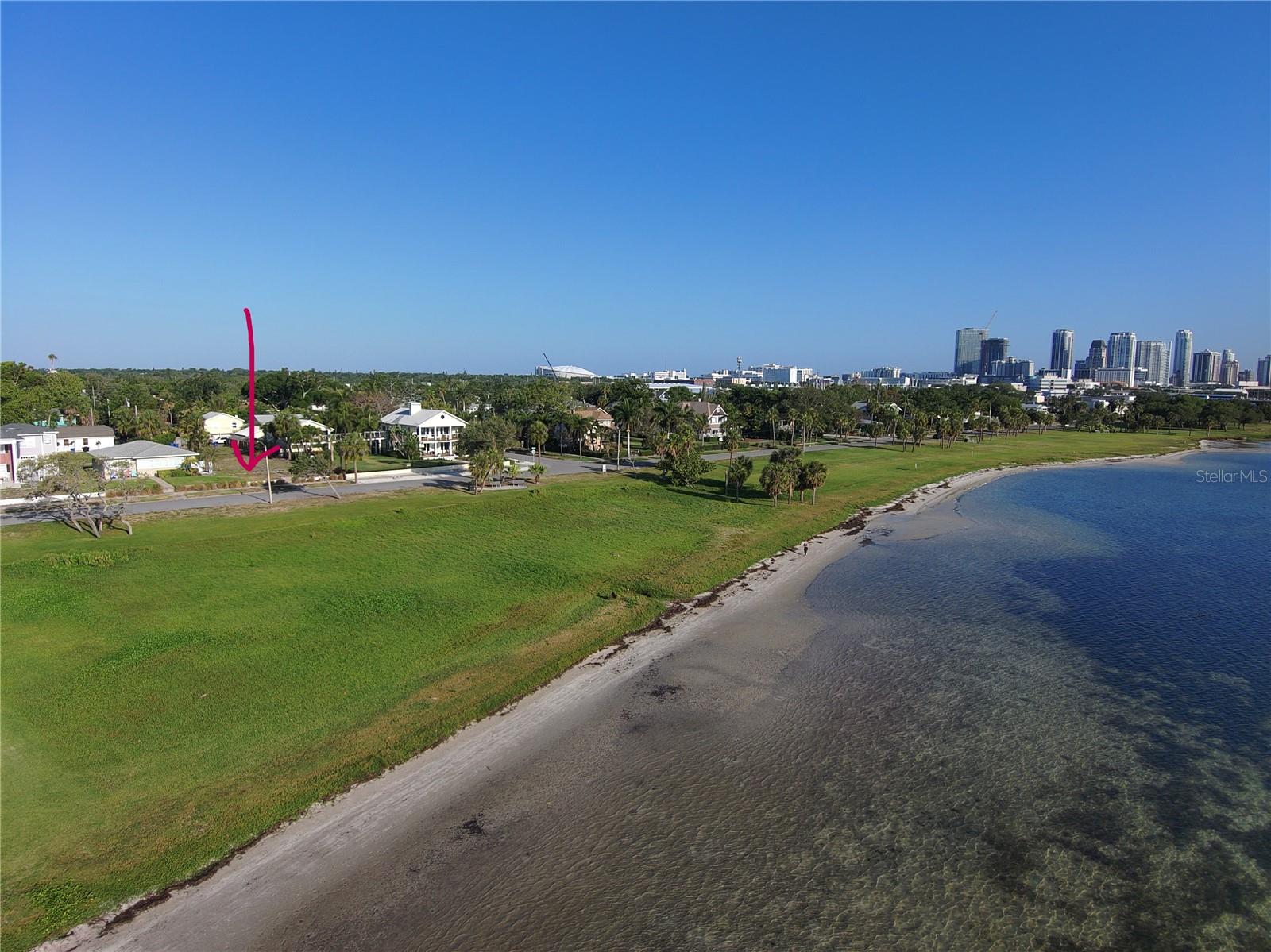 1817 Beach, St Petersburg, FL 33705