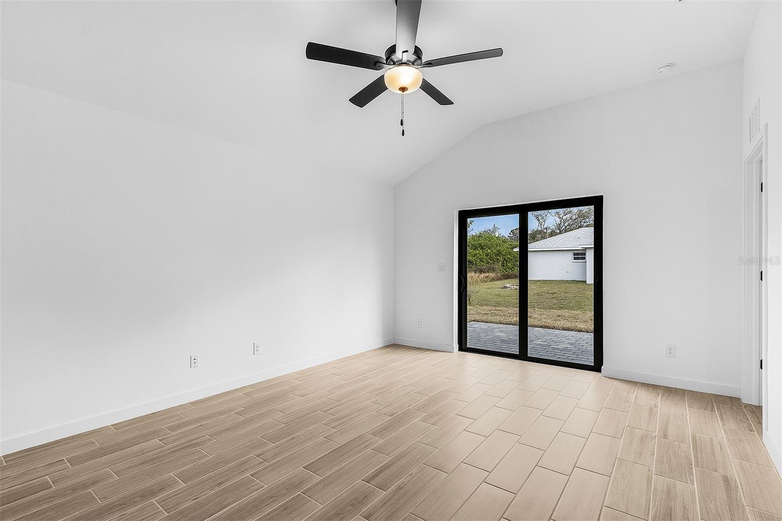 2817 Snug, North Port, FL 34286