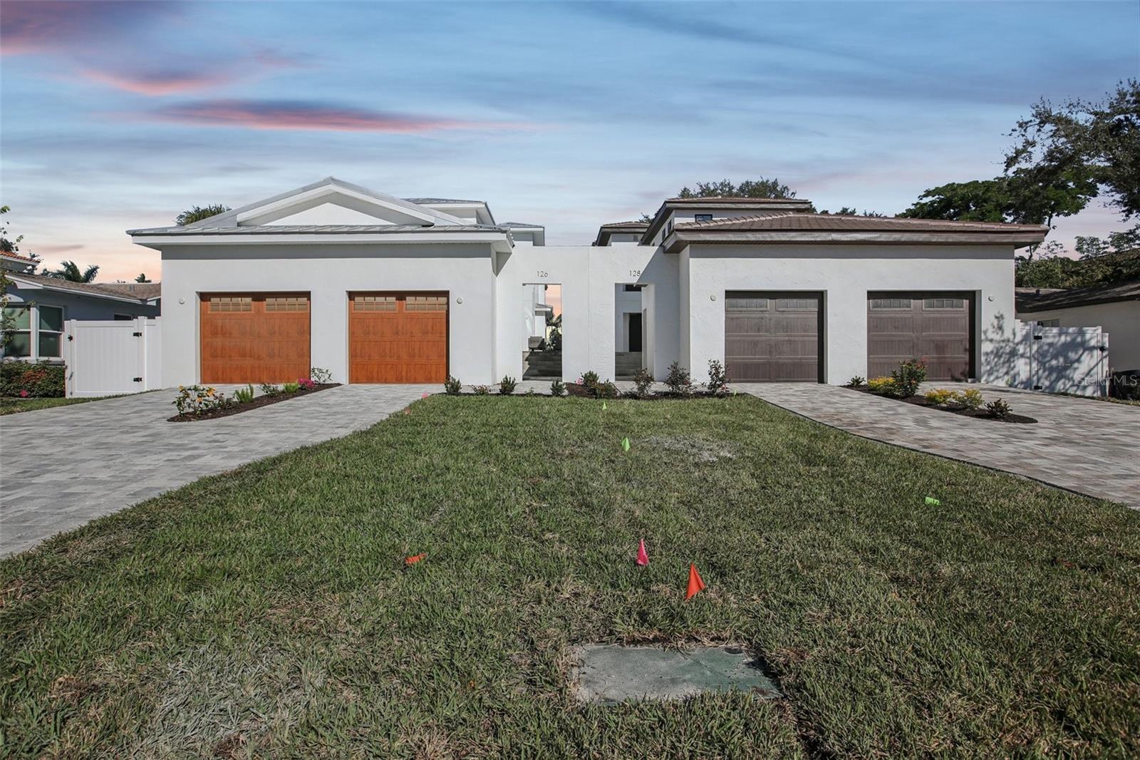 126 Ricardo, St Petersburg, FL 33704