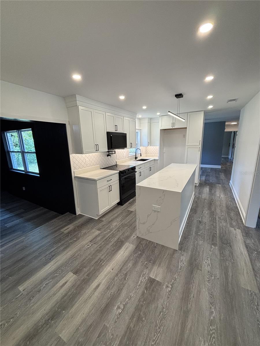 2911 Williams, Plant City, FL 33565