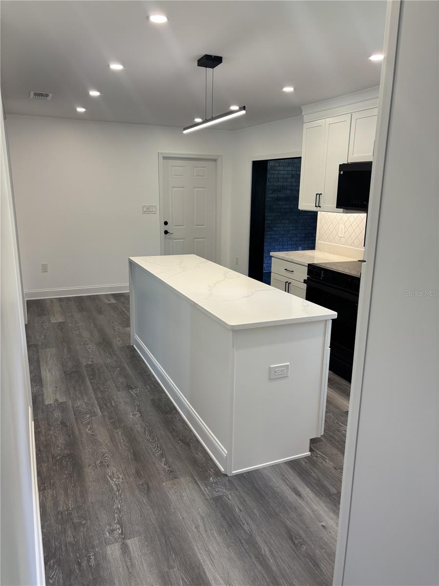 2911 Williams, Plant City, FL 33565