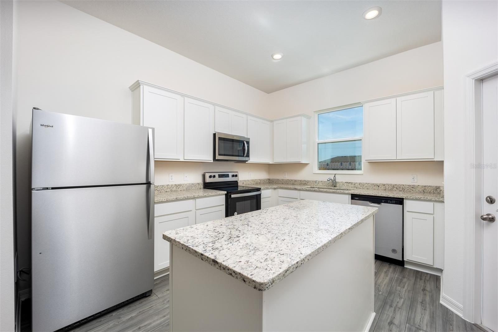 709 Poppy, Dundee, FL 33838
