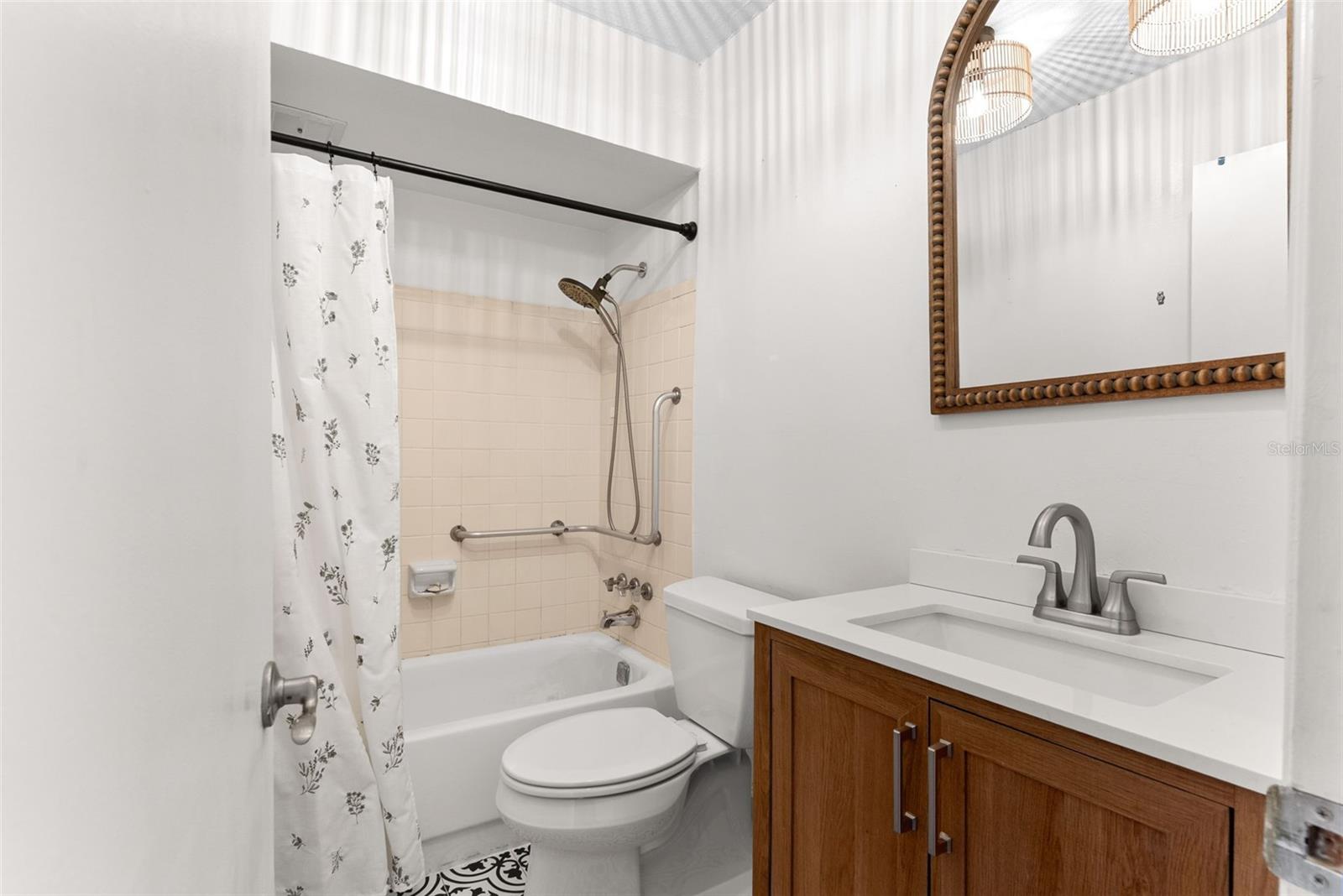 11251 80th Unit 307, Seminole, FL 33772