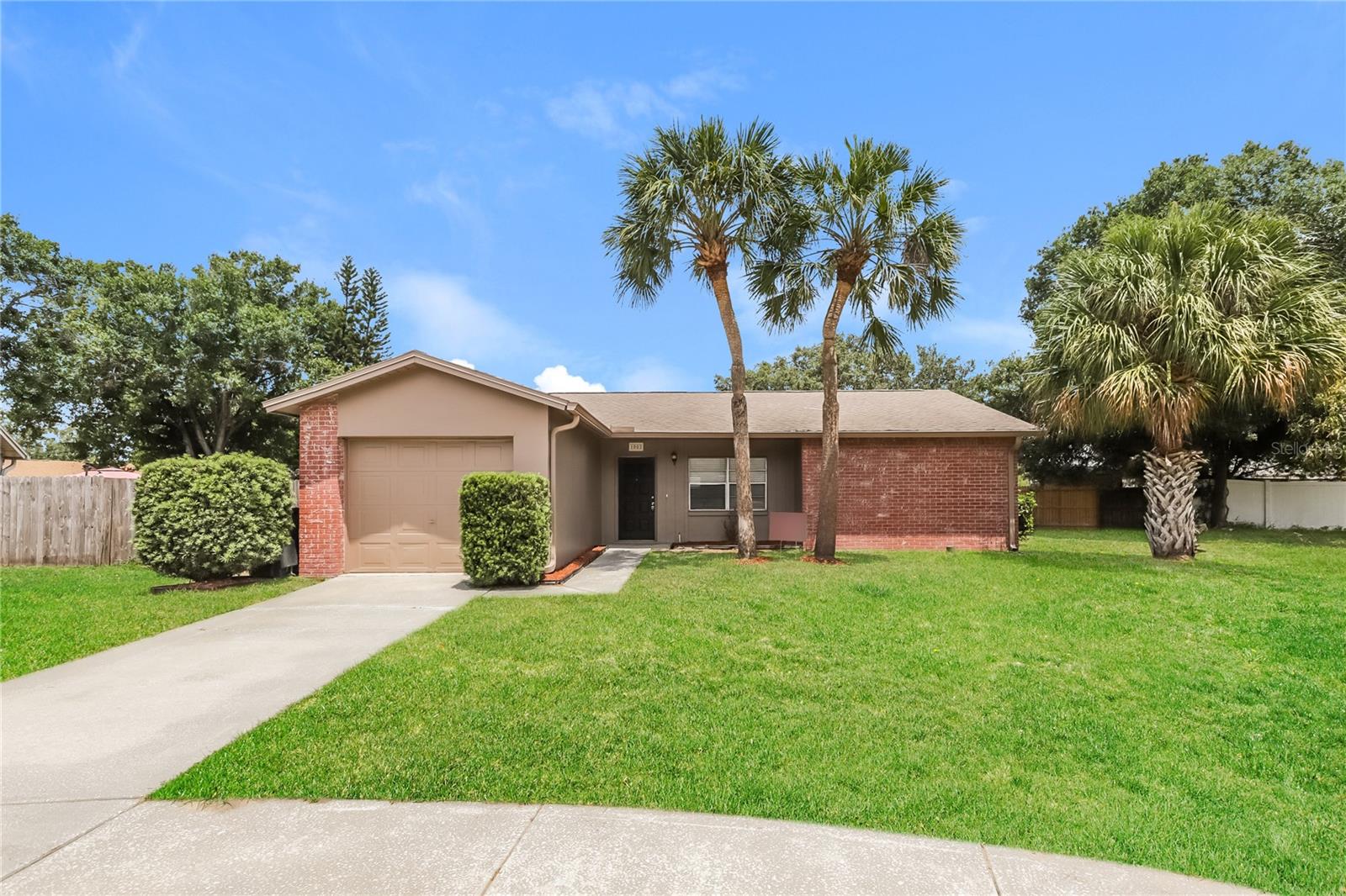 1002 Pinehaven, Brandon, FL 33511