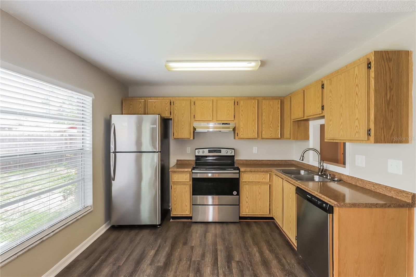 1002 Pinehaven, Brandon, FL 33511