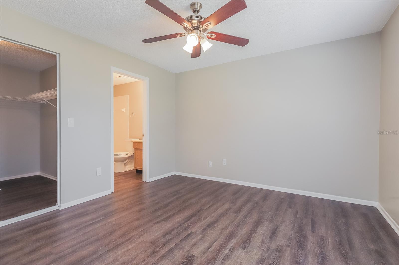 1002 Pinehaven, Brandon, FL 33511
