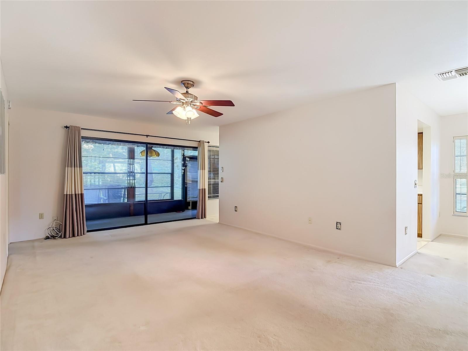 2077 Woodcutter, Spring Hill, FL 34606