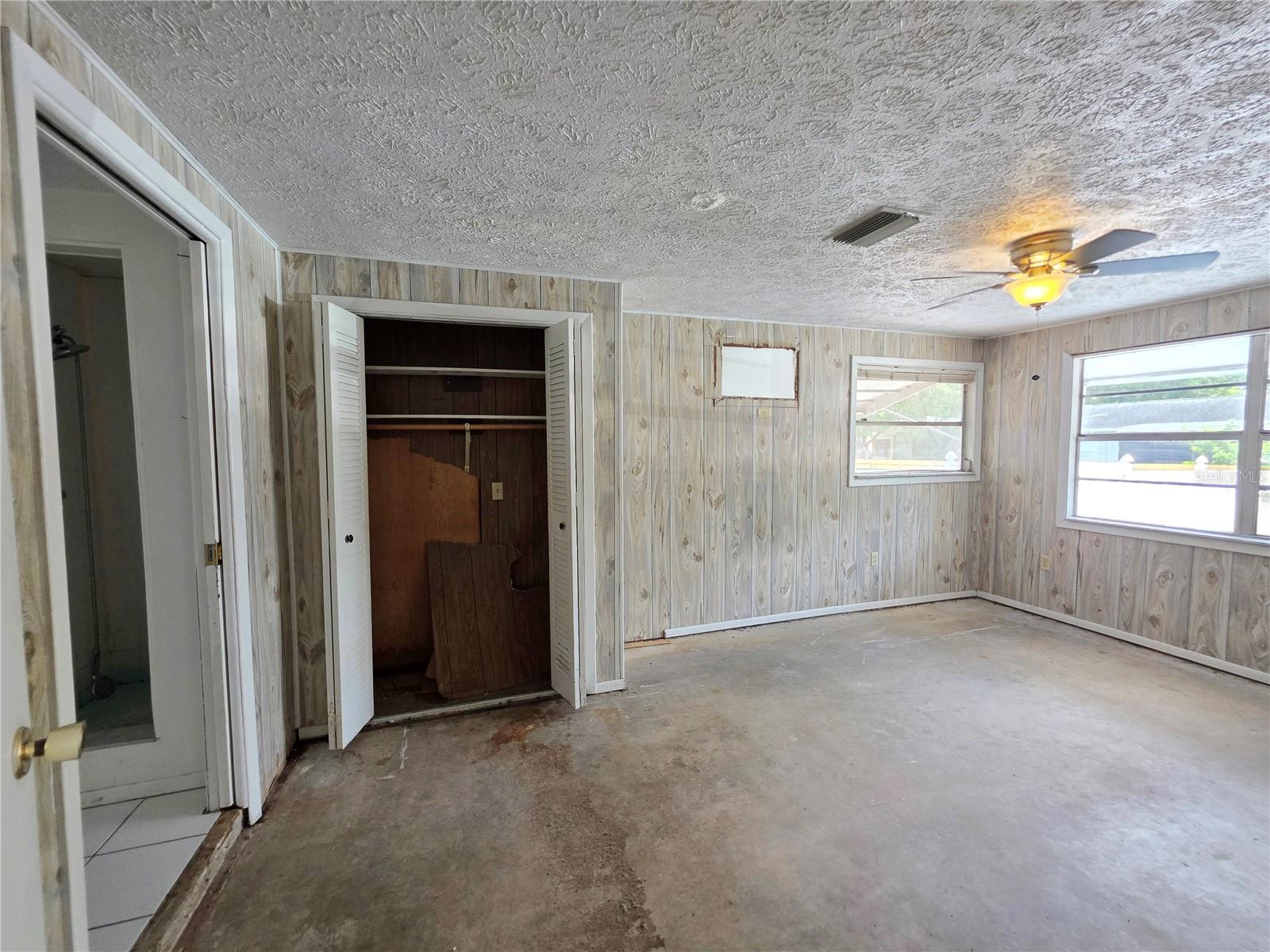 4037 Las Vegas, New Port Richey, FL 34653