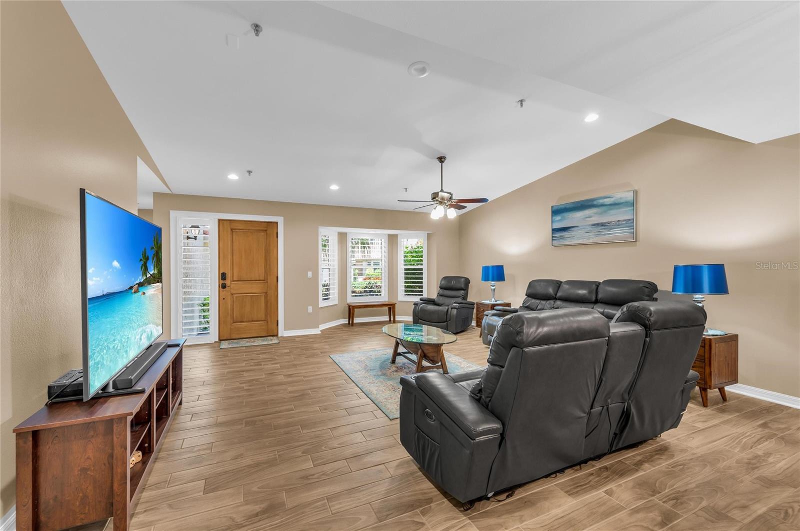2350 Harbour Oaks, Longboat Key, FL 34228