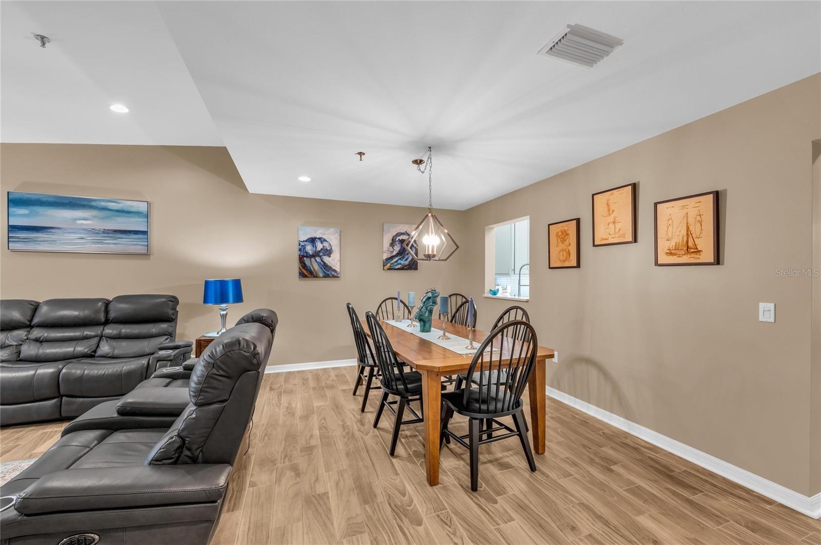 2350 Harbour Oaks, Longboat Key, FL 34228