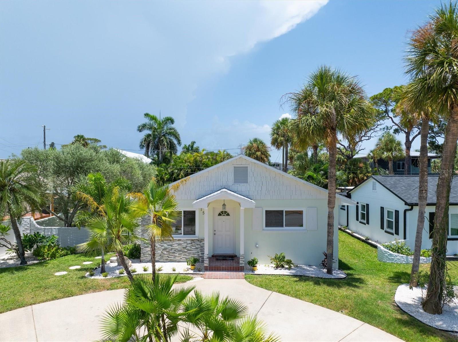 150 42nd, St Pete Beach, FL 33706