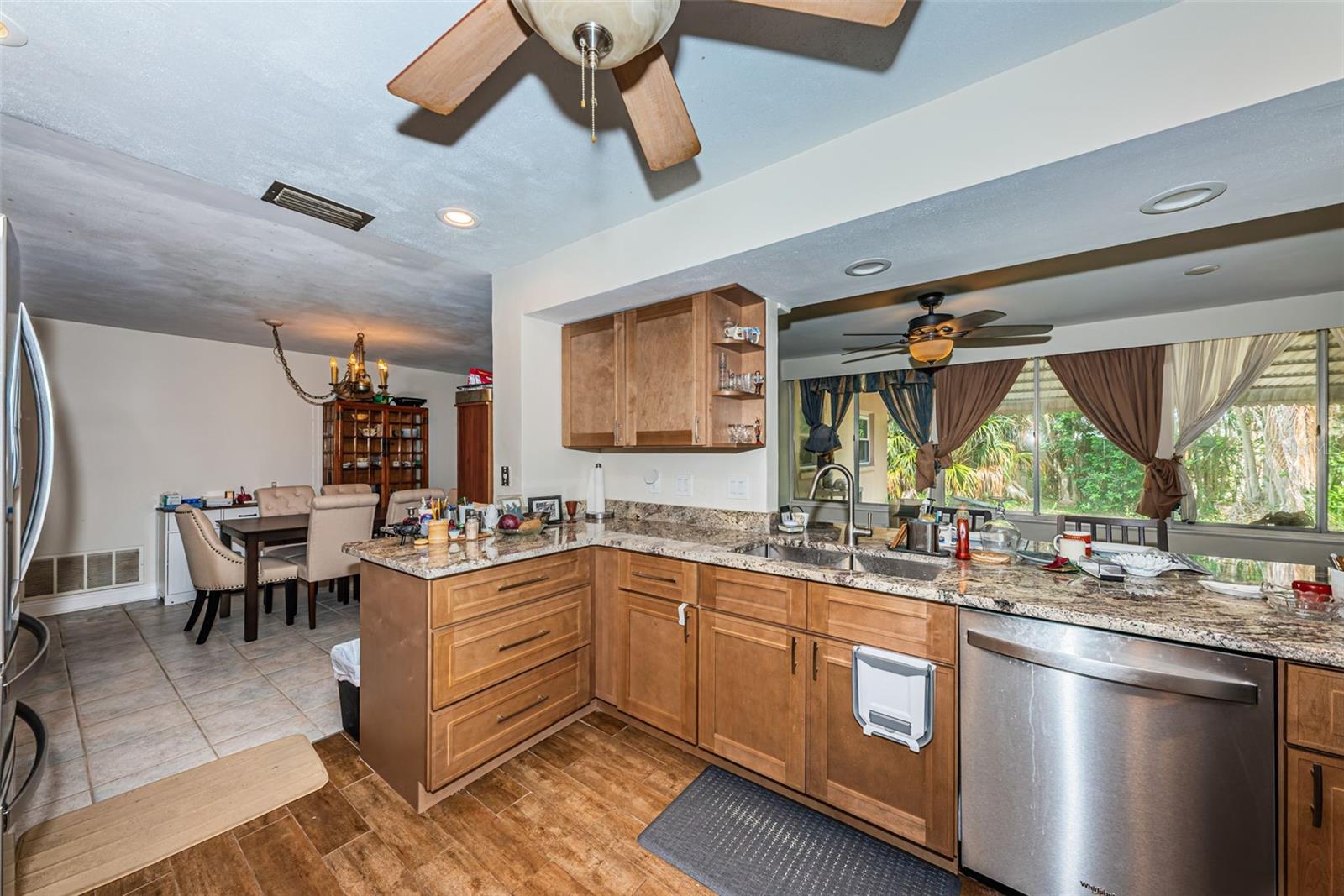 5230 Venetian, St Petersburg, FL 33703