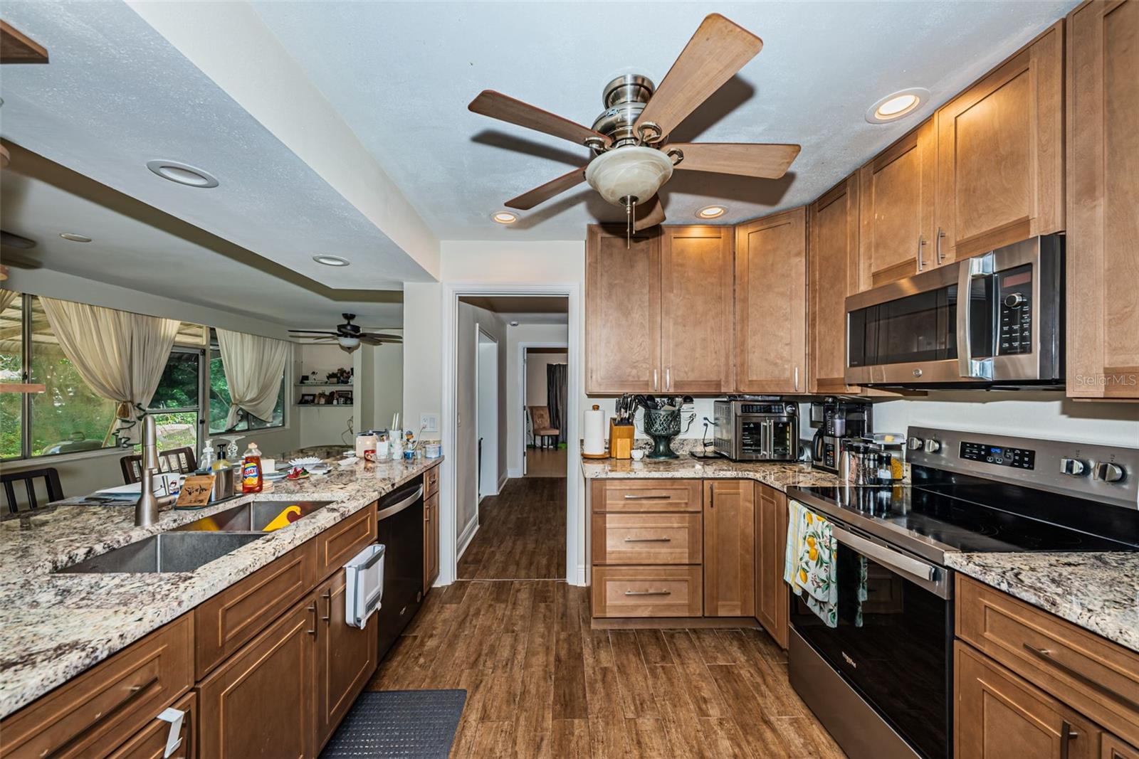 5230 Venetian, St Petersburg, FL 33703