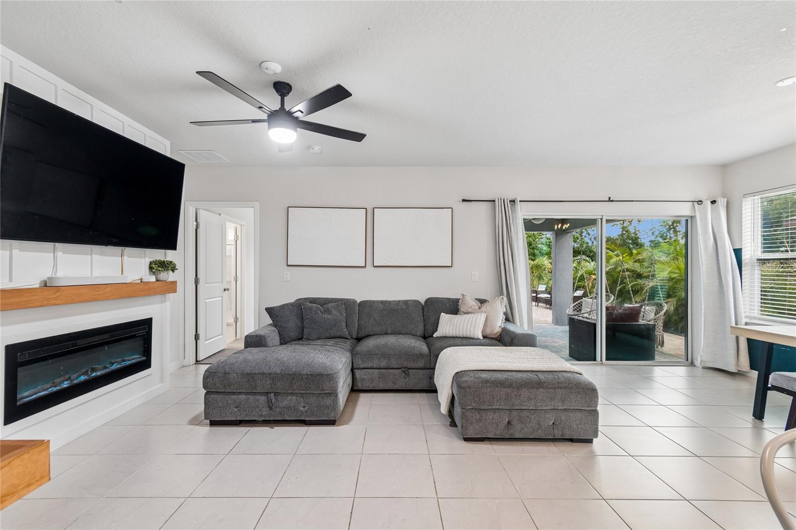 9047 Royal River, Parrish, FL 34219