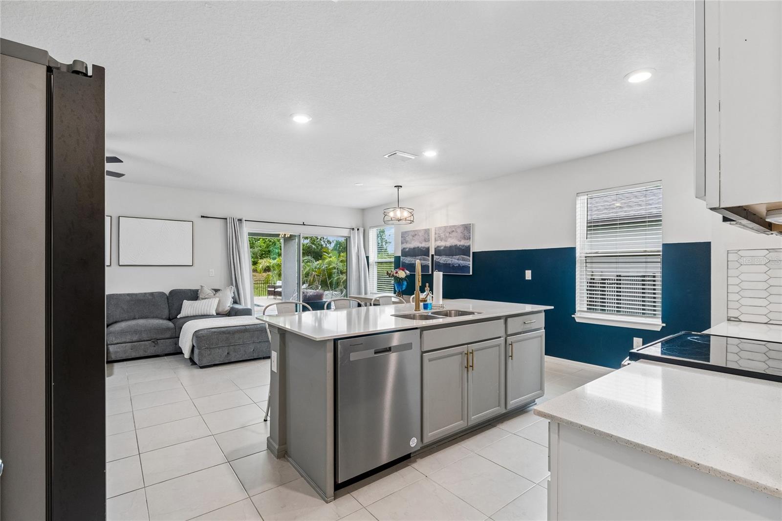 9047 Royal River, Parrish, FL 34219